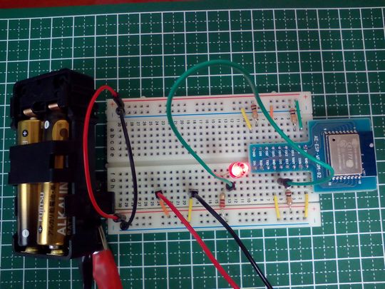 Esp Wroom 02にarduinoのスケッチを書き込む 配線図 Gpio